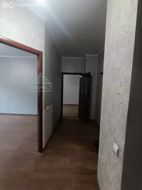 2-комнатная квартира: Абакан, улица Маршала Жукова, 89 (57 м) - Фото 1