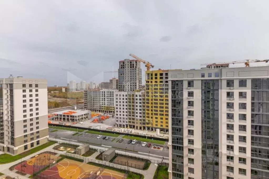 2-к кв. Тюменская область, Тюмень ул. Евгения Войнова, 7 (89.0 м) - Фото 1