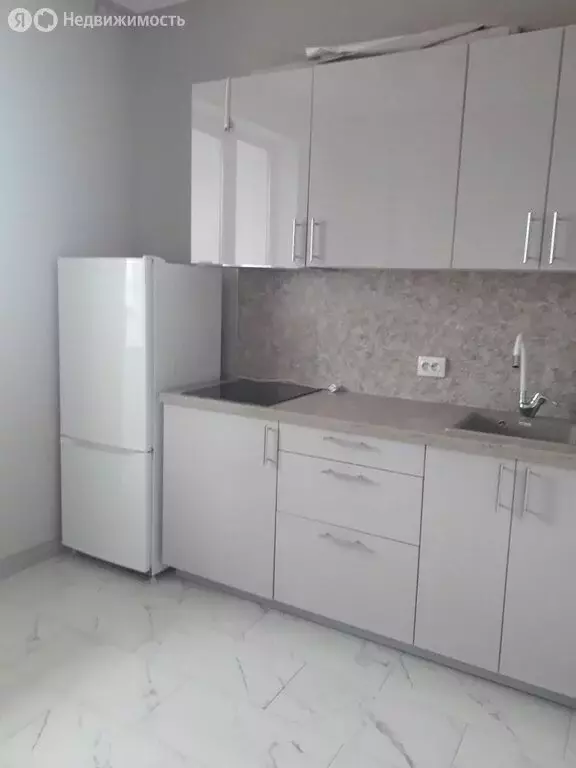 1-комнатная квартира: Санкт-Петербург, Плесецкая улица, 10 (33 м) - Фото 1