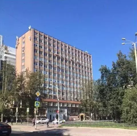 Офис в Свердловская область, Екатеринбург ул. Мамина-Сибиряка, 58 (36 ... - Фото 1