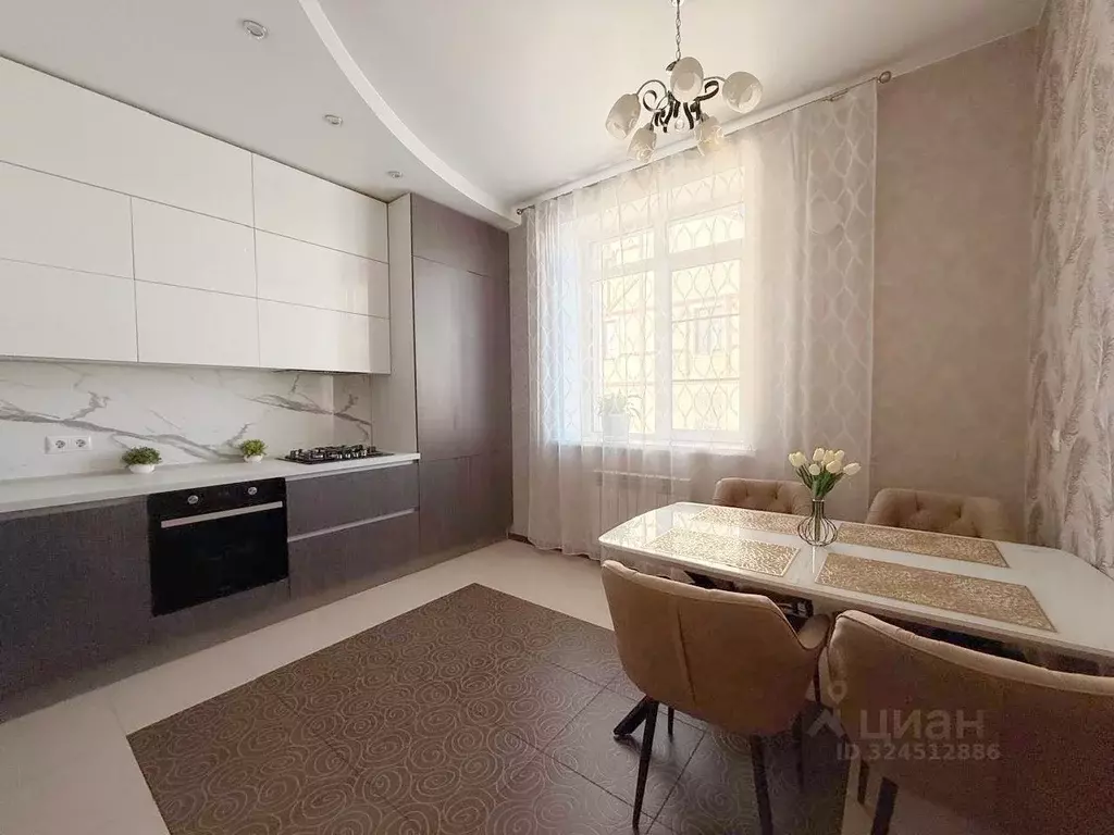 3-к кв. Новосибирская область, Новосибирск ул. Кирова, 344 (100.1 м) - Фото 1