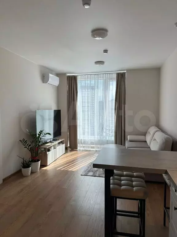 2-к. квартира, 40 м, 15/17 эт. - Фото 1