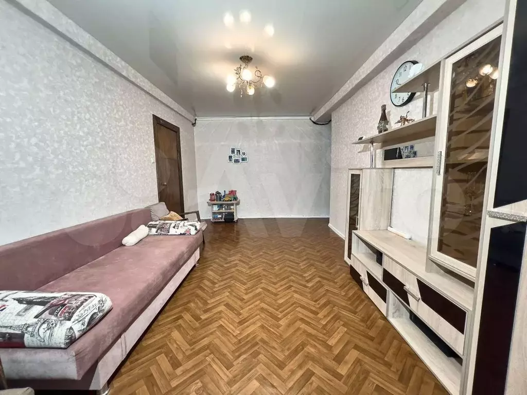 3-к. квартира, 60м, 2/5эт. - Фото 1