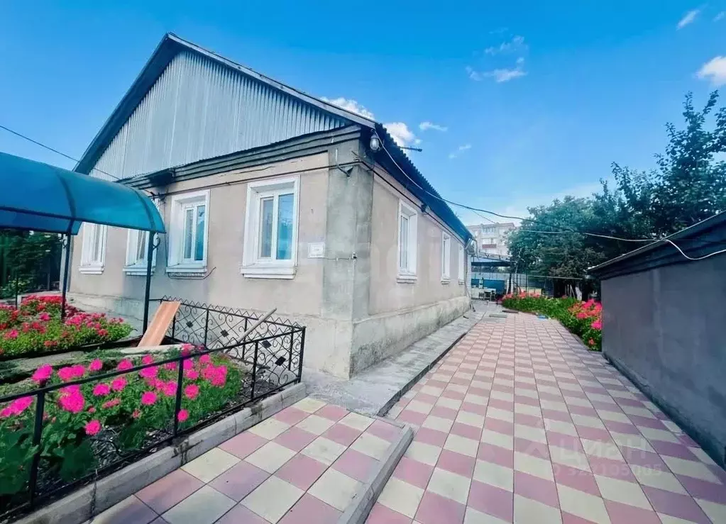 Дом в Белгородская область, Губкин Донецкая ул., 10А (89 м) - Фото 2