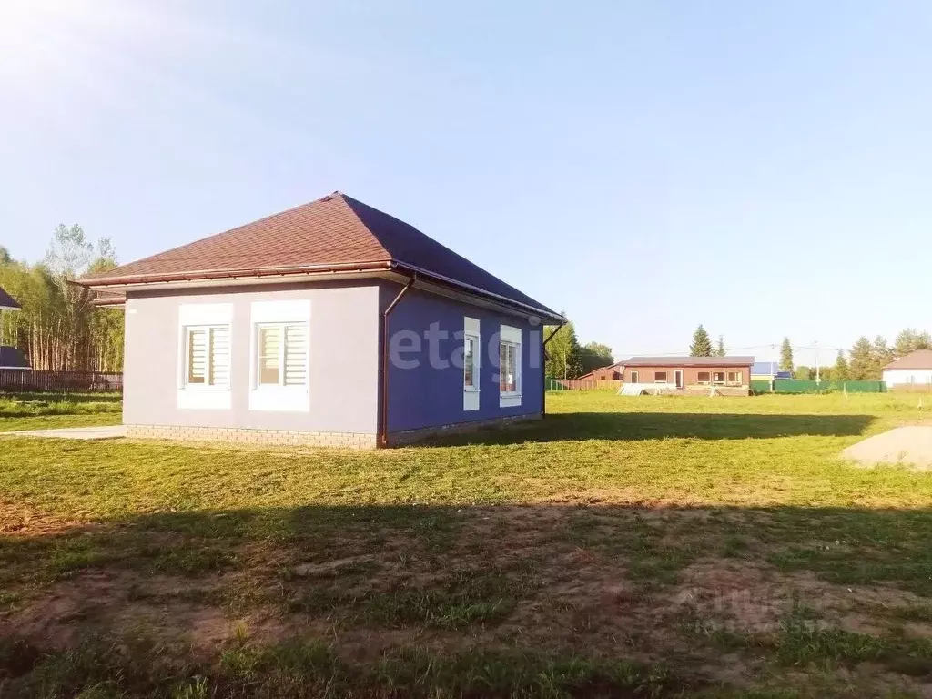 Дом в Ярославская область, Ярославский муниципальный округ, д. Ларино ... - Фото 1