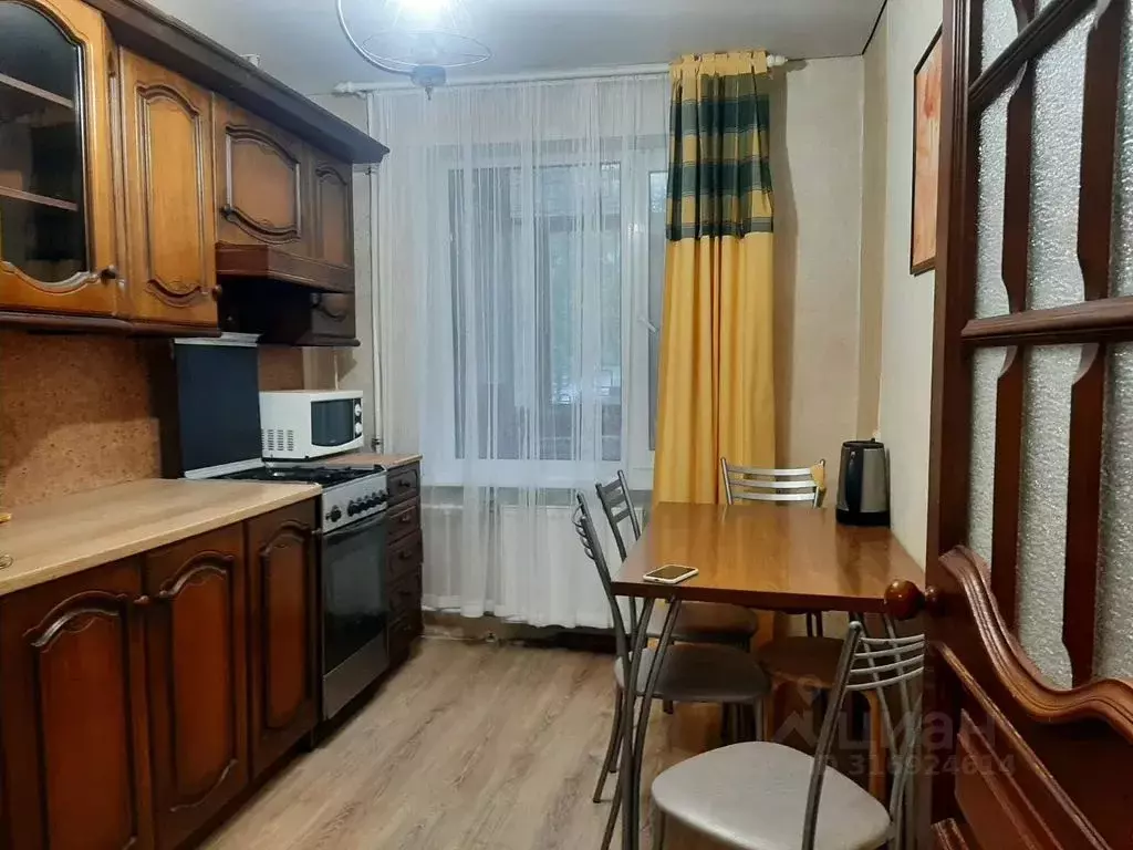 3-к кв. Татарстан, Казань ул. Фатыха Амирхана, 37 (72.0 м) - Фото 0