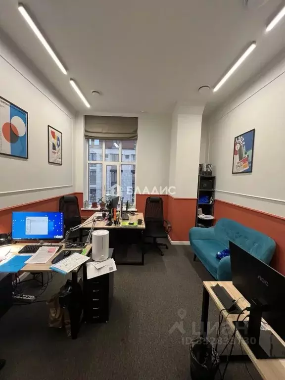 Офис в Санкт-Петербург ул. Александра Невского, 9В (16 м) - Фото 1