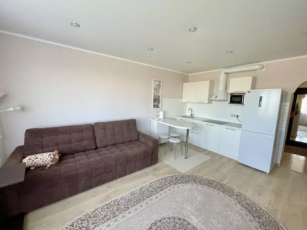 Студия Калужская область, Калуга Хрустальная ул., 44к3 (28.1 м) - Фото 1