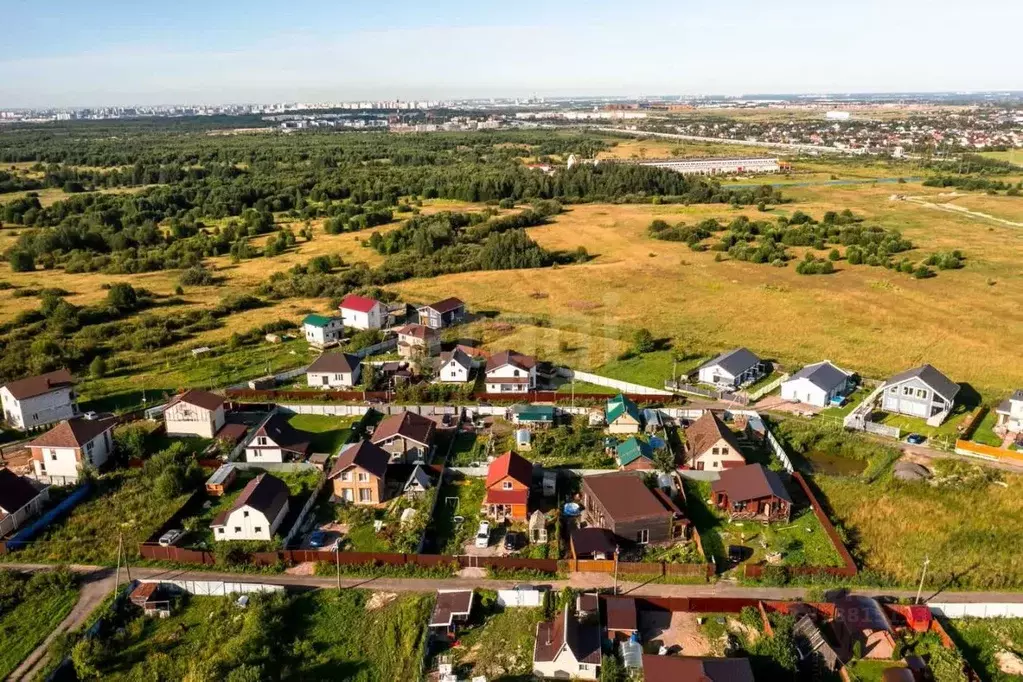 Дом в Ленинградская область, Ломоносовский район, Виллозское городское ... - Фото 1