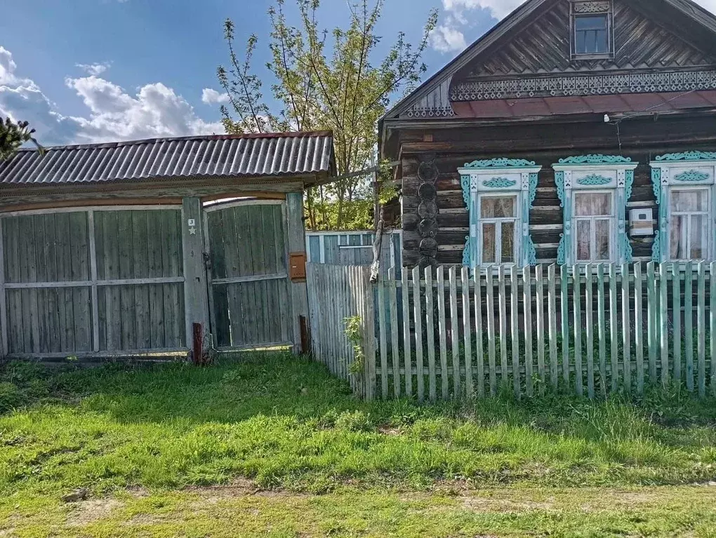 Дом в Чувашия, Урмарский муниципальный округ, с. Шигали пер. Школьный ... - Фото 1