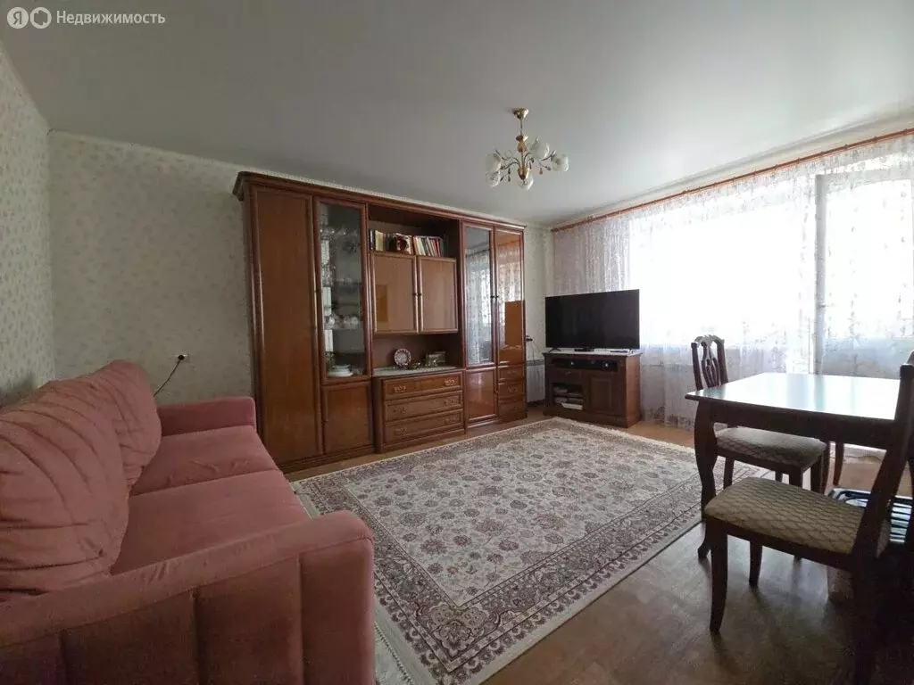 2-комнатная квартира: Саратов, Ново-Крекингская улица, 2Б (49 м) - Фото 1