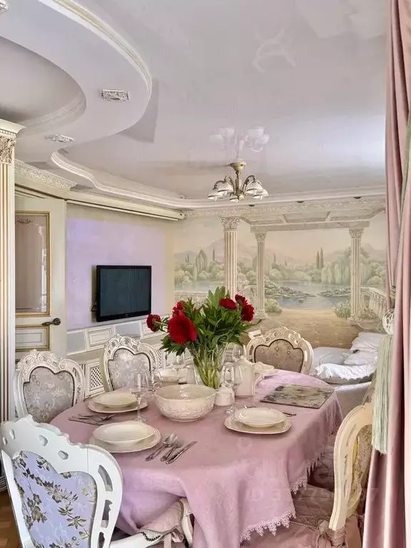 4-к кв. Калининградская область, Калининград ул. Алябьева, 1А (140.0 ... - Фото 0