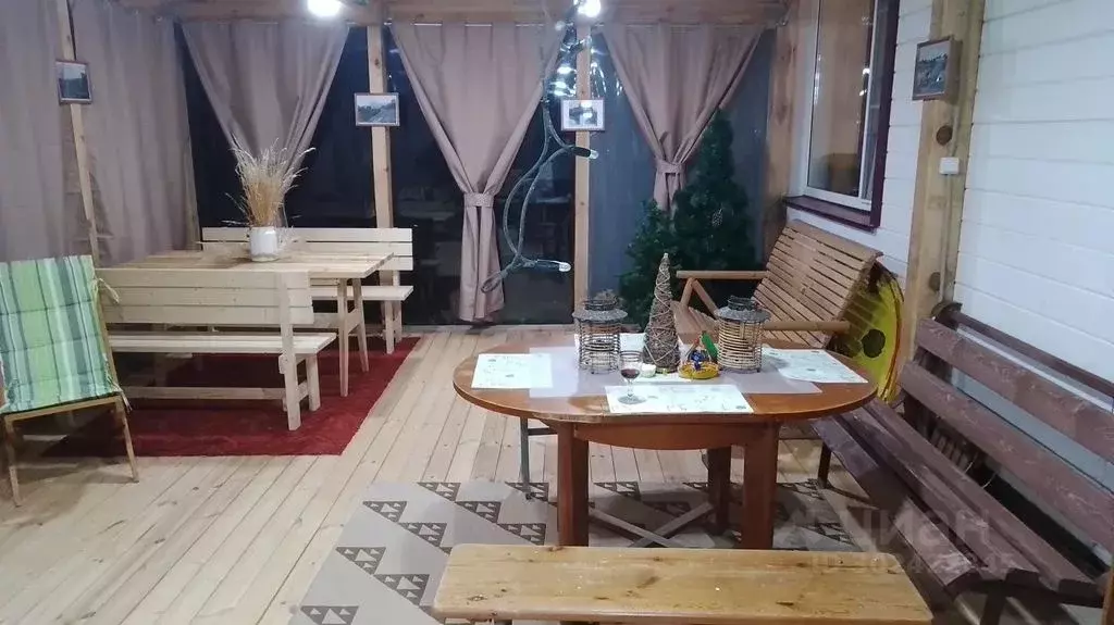Дом в Псковская область, Печорский муниципальный округ, д. Малая ... - Фото 0
