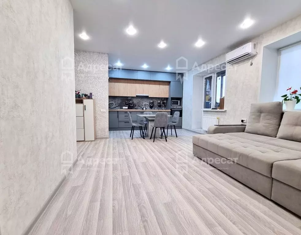 3-к кв. Волгоградская область, Волгоград ул. Баумана, 12 (60.0 м) - Фото 1