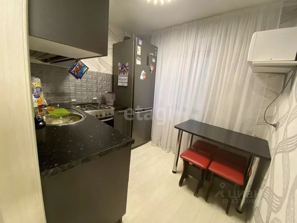 2-к кв. Челябинская область, Миасс Молодежная ул., 26 (44.0 м) - Фото 1