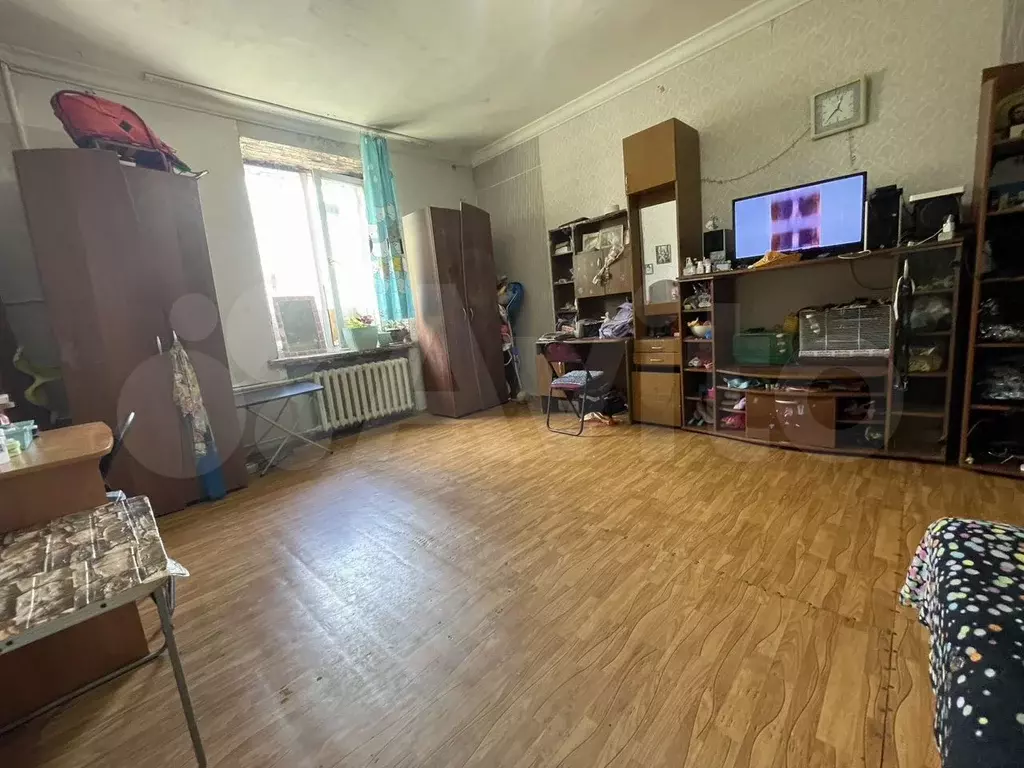 Комната 24 м в 1-к., 1/2 эт. - Фото 1