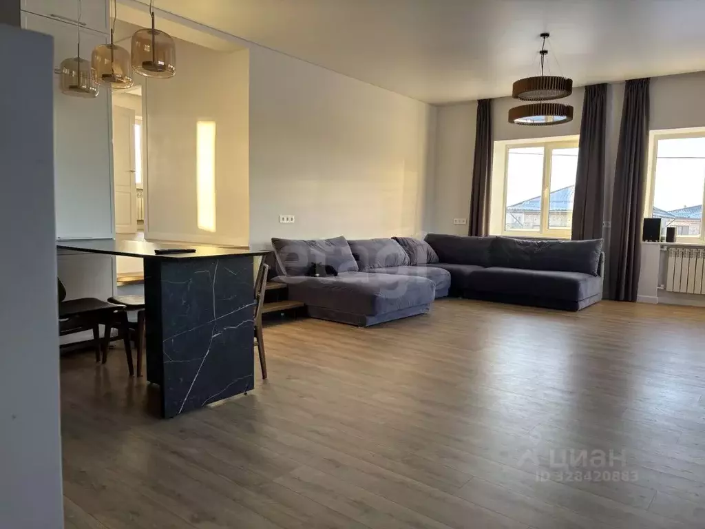 Дом в Челябинская область, Касли ул. Заветы Ильича, 188 (317 м) - Фото 1