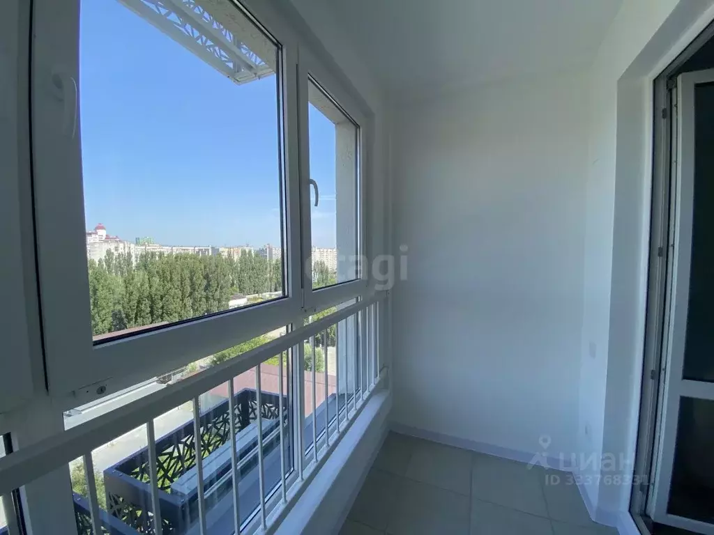 3-к кв. Липецкая область, Липецк ул. Механизаторов, 15А (67.5 м) - Фото 1