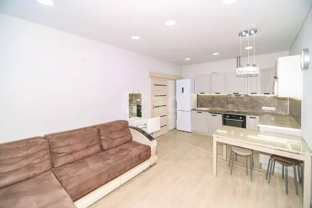 1-к кв. Ханты-Мансийский АО, Сургут Ленинградская ул., 3 (39.5 м) - Фото 1