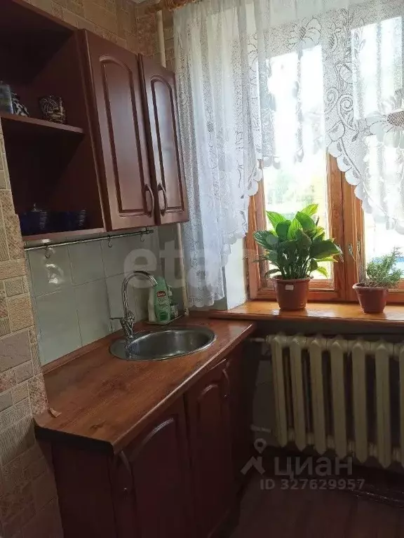 3-к кв. Башкортостан, Салават ул. Горького, 45 (54.6 м) - Фото 1