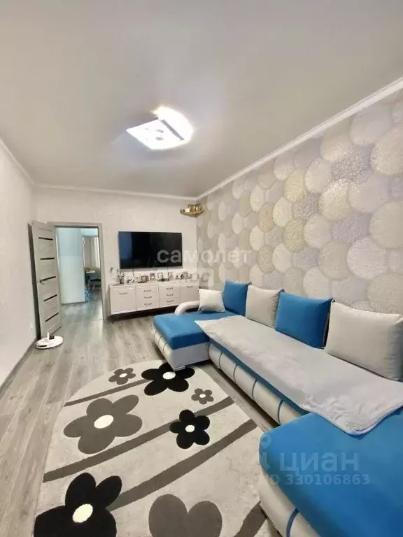 2-к кв. Самарская область, Сызрань Астраханская ул., 6 (56.0 м) - Фото 1