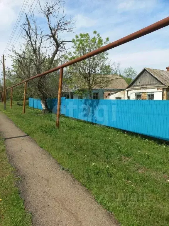 Дом в Калмыкия, Яшалтинский район, пос. Бага Тугтун  (68 м) - Фото 0
