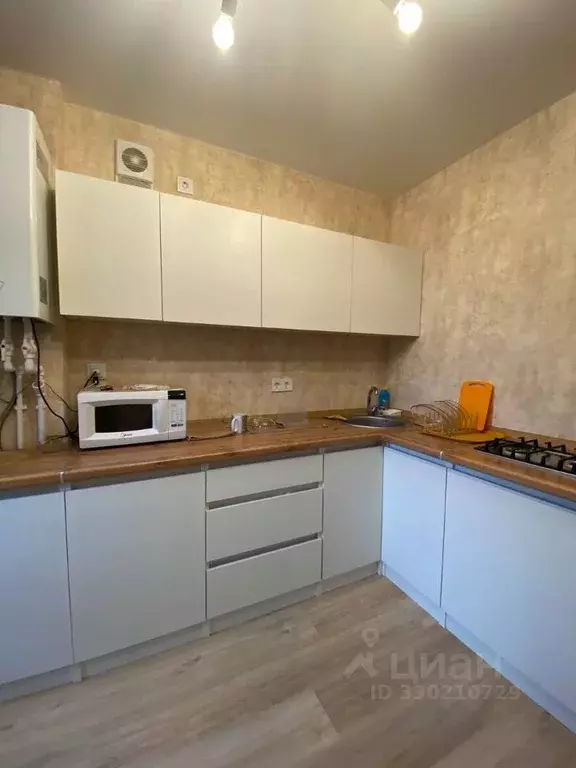 1-к кв. Волгоградская область, Волгоград ул. Добрушина, 39 (32.0 м) - Фото 2