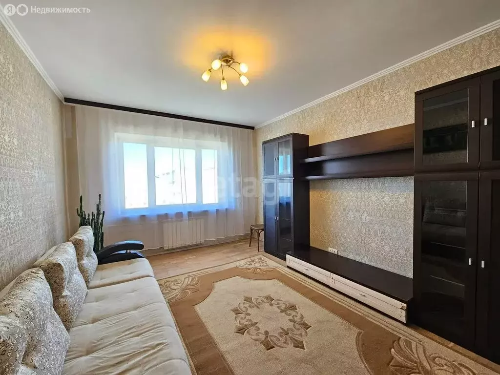 2-комнатная квартира: Омск, улица Конева, 38 (52 м) - Фото 0