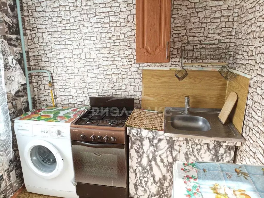 3-к кв. Брянская область, Брянск ул. Горбатова, 5 (62.0 м) - Фото 1