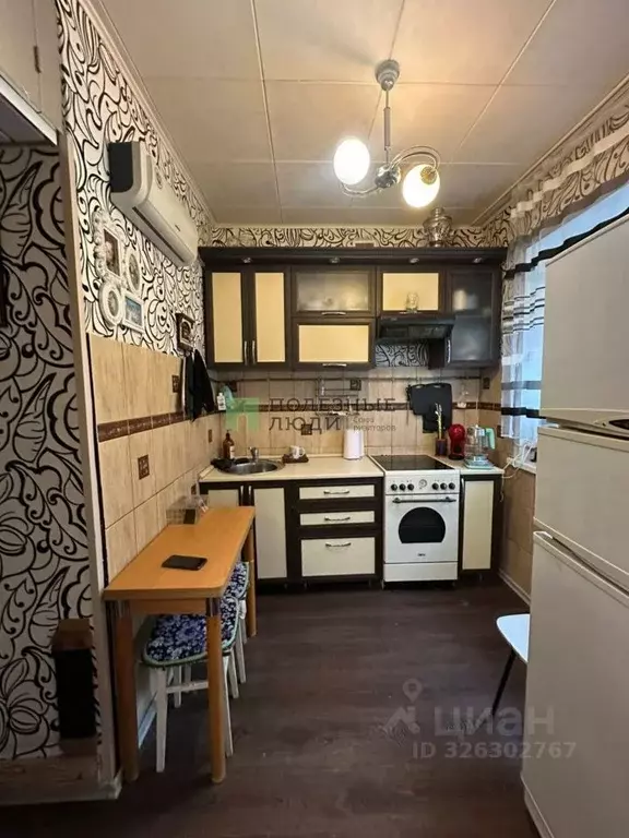 1-к кв. Красноярский край, Красноярск Парашютная ул., 64а (31.5 м) - Фото 1