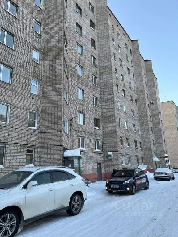 3-к кв. Томская область, Стрежевой 3-й мкр, 305 (61.1 м) - Фото 0