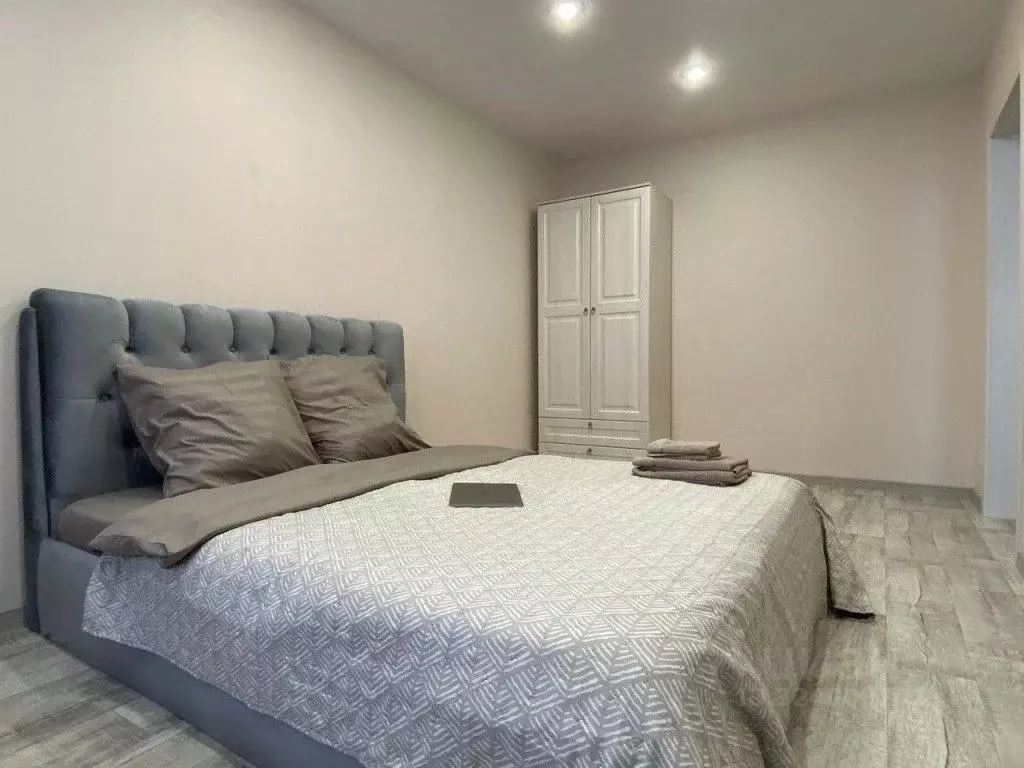 1-к кв. Саратовская область, Балаково Волжская ул., 33А (37.0 м) - Фото 2