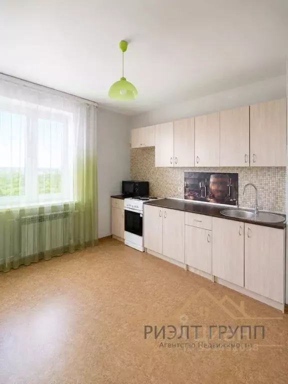 2-к кв. Татарстан, Казань ул. Наиля Юсупова, 9 (63.6 м) - Фото 1