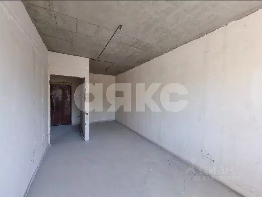 1-к кв. Краснодарский край, Горячий Ключ ул. Ленина, 147А (34.0 м) - Фото 0