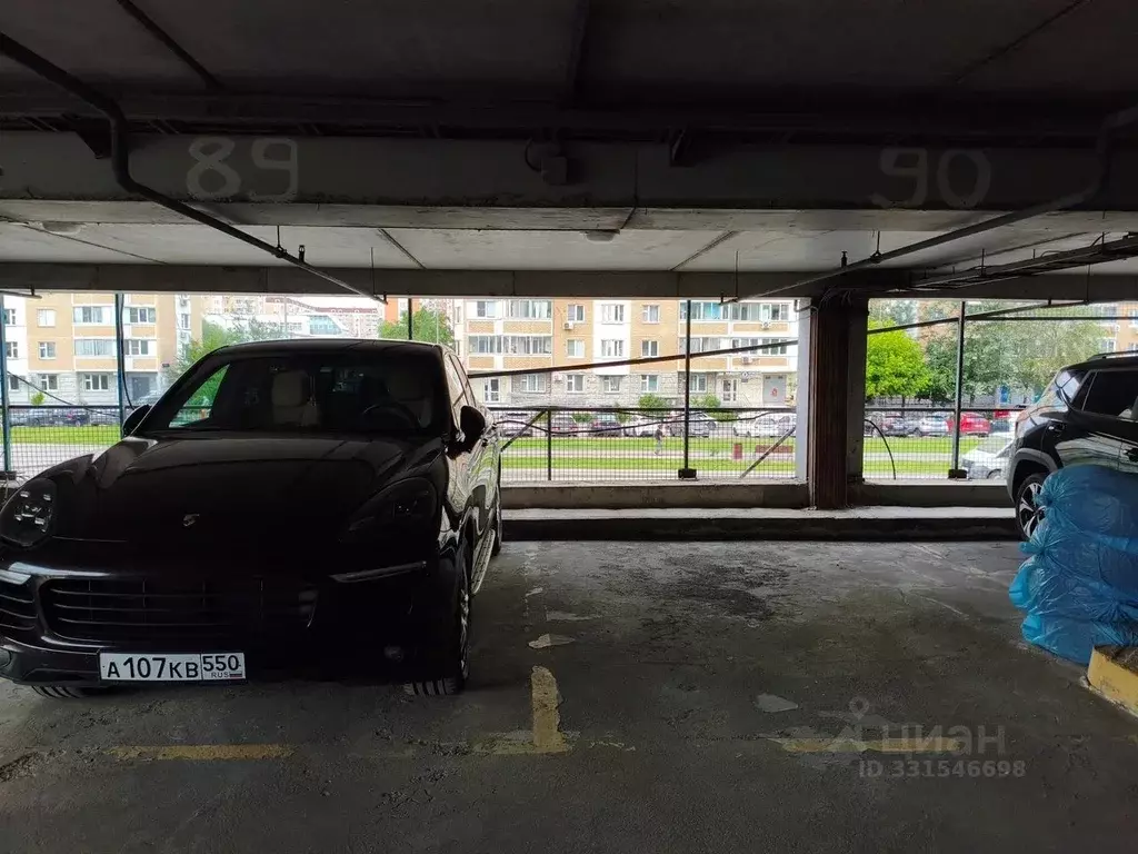 Гараж в Москва ул. Дмитриевского, 16 (15 м) - Фото 1