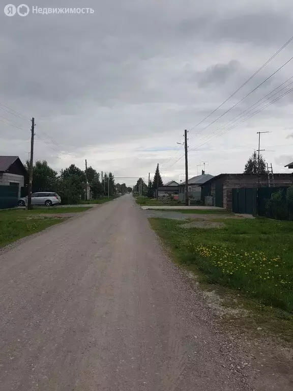 Дом в село Ленинское, улица 50 лет Октября (50 м) - Фото 1
