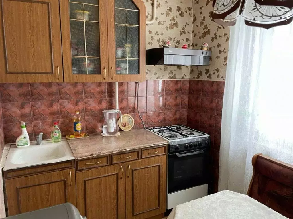 Продается 3-комнатная квартира - Фото 1