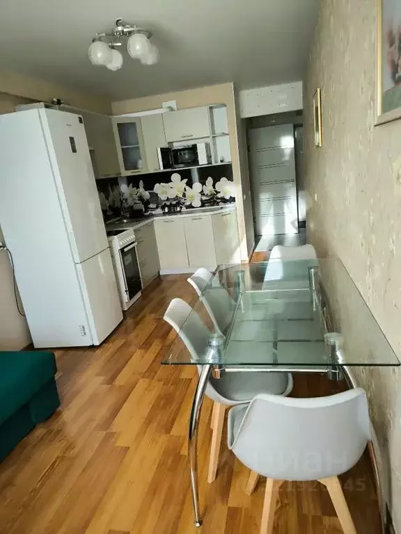 1-к кв. Свердловская область, Екатеринбург ул. Дорожная, 21 (43.0 м) - Фото 1