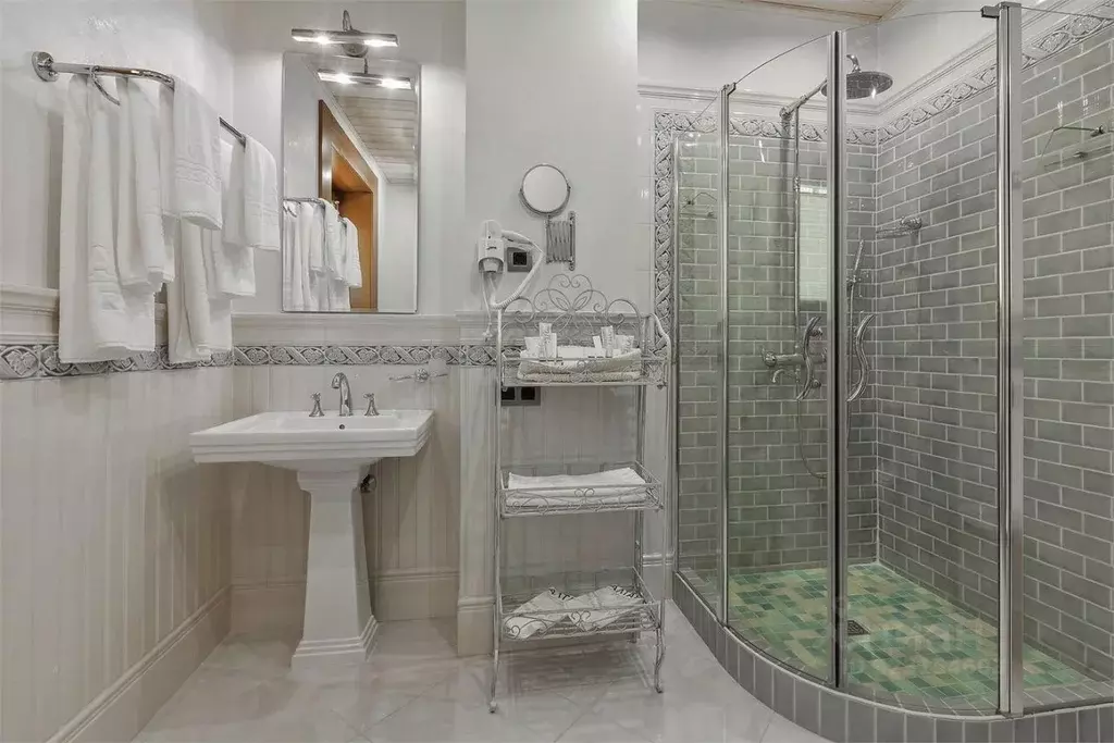 Дом в Алтай, Майминский район, с. Урлу-Аспак Лесхозная ул., 20 (269 м) - Фото 2