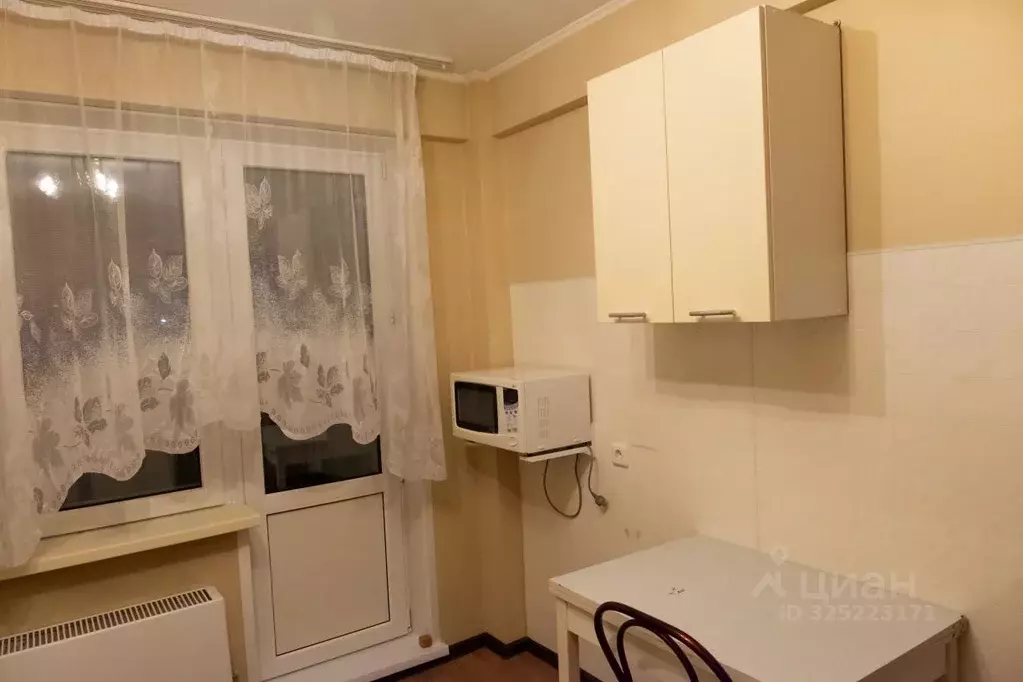 2-к кв. Красноярский край, Красноярск Караульная ул., 38 (50.3 м) - Фото 2