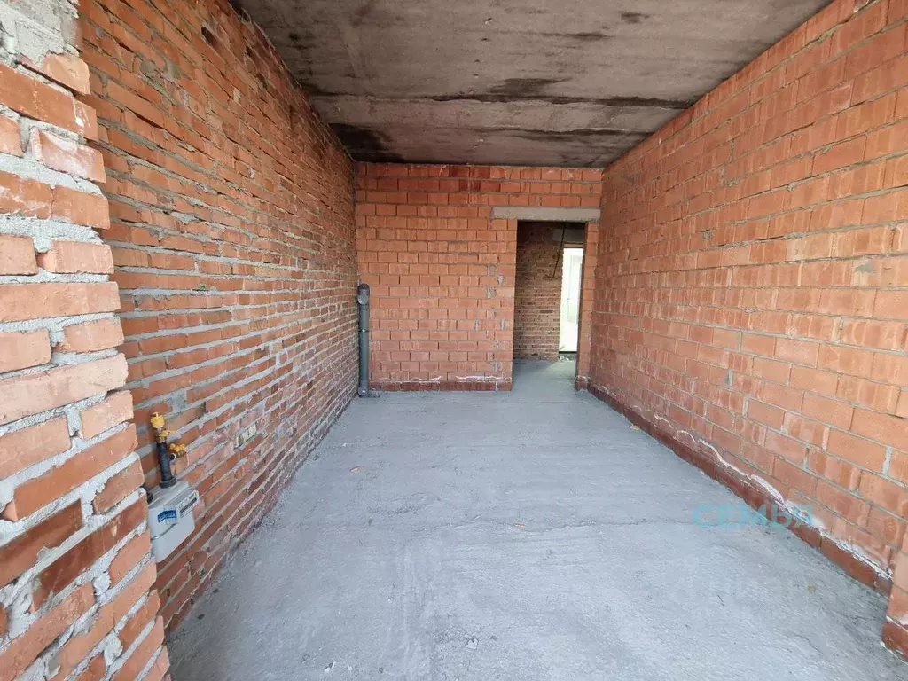 1-к кв. Северная Осетия, Владикавказ ул. Генерала Дзусова, 16В (43.0 ... - Фото 0