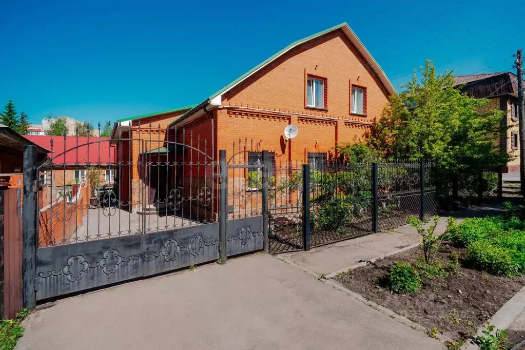 Дом в Омская область, Омск ул. Свободы, 124 (262 м) - Фото 1