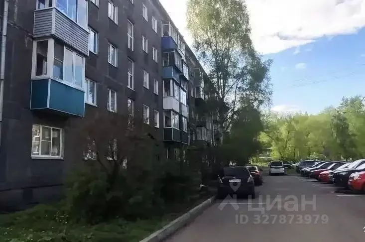 3-к кв. Кемеровская область, Новокузнецк ул. Ленина, 21 (59.8 м) - Фото 1