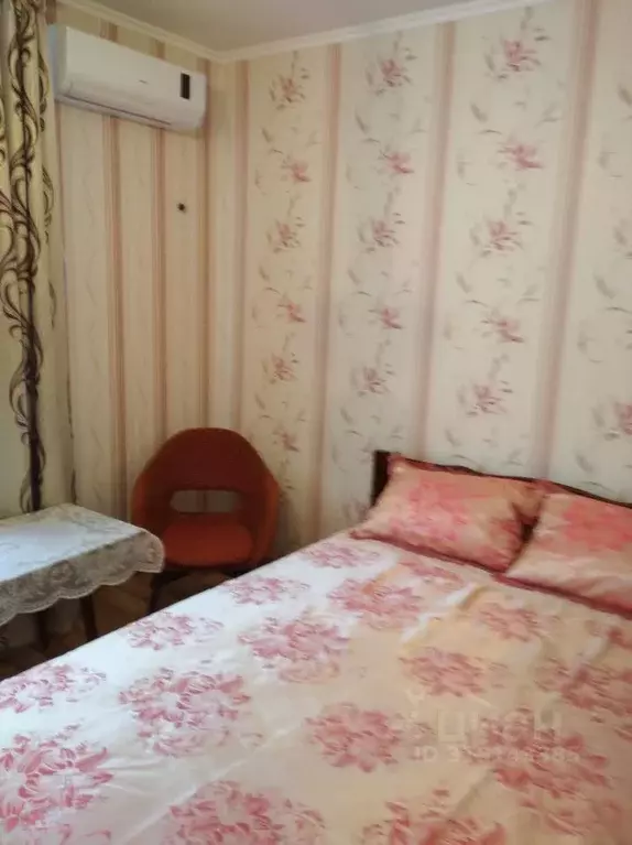 2-к кв. Крым, Щелкино Ленинский район, 3-й мкр, 89 (48.0 м) - Фото 0