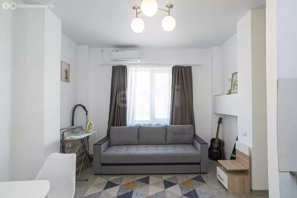 2-комнатная квартира: Севастополь, улица Челнокова, 13/5 (41 м) - Фото 1