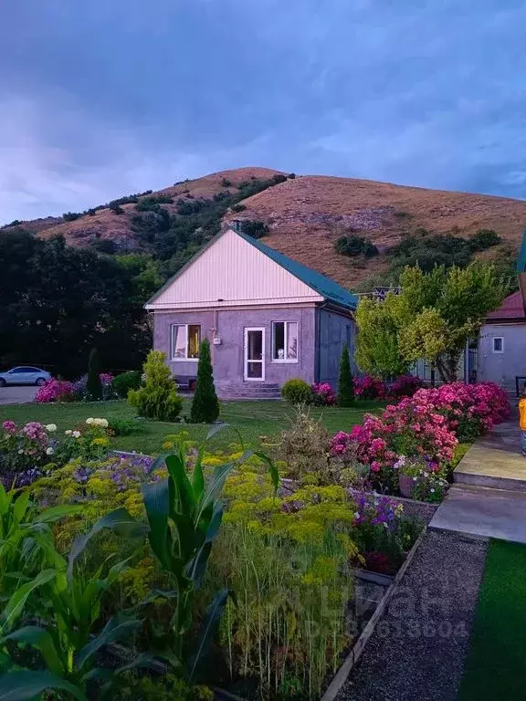 Дом в Ставропольский край, Пятигорск Школьная ул., 2 (50 м) - Фото 1