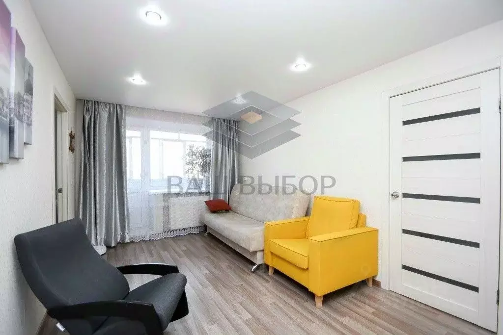 3-к кв. Омская область, Омск Городок Нефтяников мкр, ул. 22 Апреля, 8 ... - Фото 2