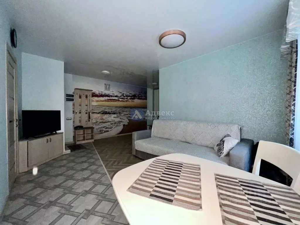 2-к кв. Тюменская область, Тюмень Карская ул., 21 (40.0 м) - Фото 1