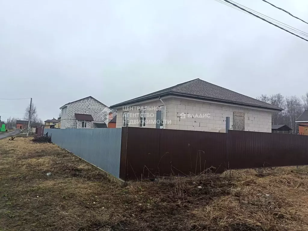 Дом в Рязанская область, Рыбное ул. Раменская (100 м) - Фото 1