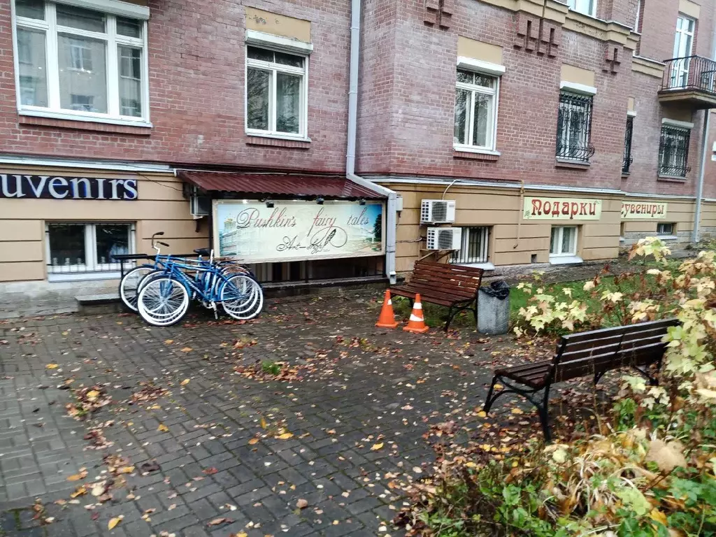 Торговая площадь в Санкт-Петербург, Санкт-Петербург, Пушкин Церковная ... - Фото 0